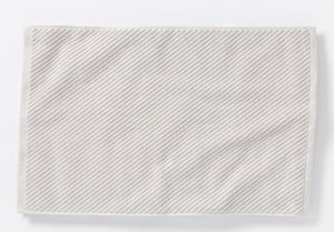 Coyuchi Air Weight Bath Mat