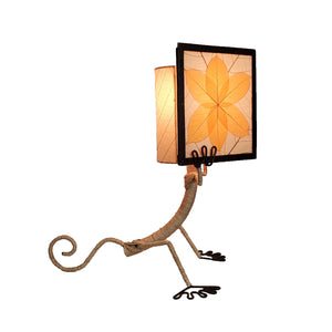 Eangee Enlightened Gecko Table Lamp
